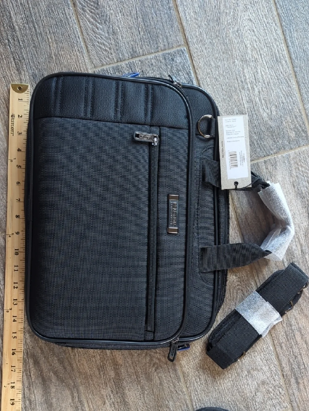 NWT Kenneth Cole Reaction Black Laptop Briefcase with Bonus Targus Laptop Lock